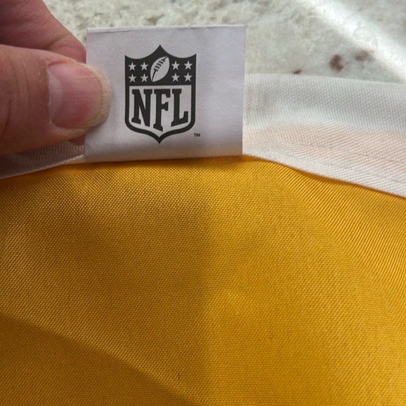 Kansas City Chiefs Flag - Picture 7 of 8